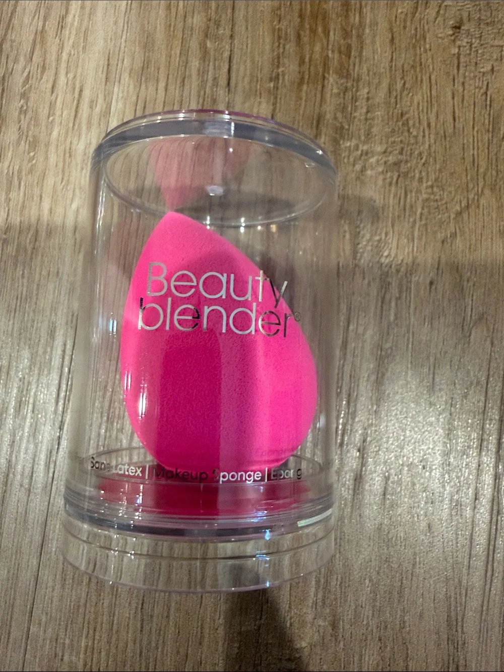 Beauty blender brush. NWT